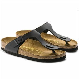 Birkenstock Thong Sandal (size 35)